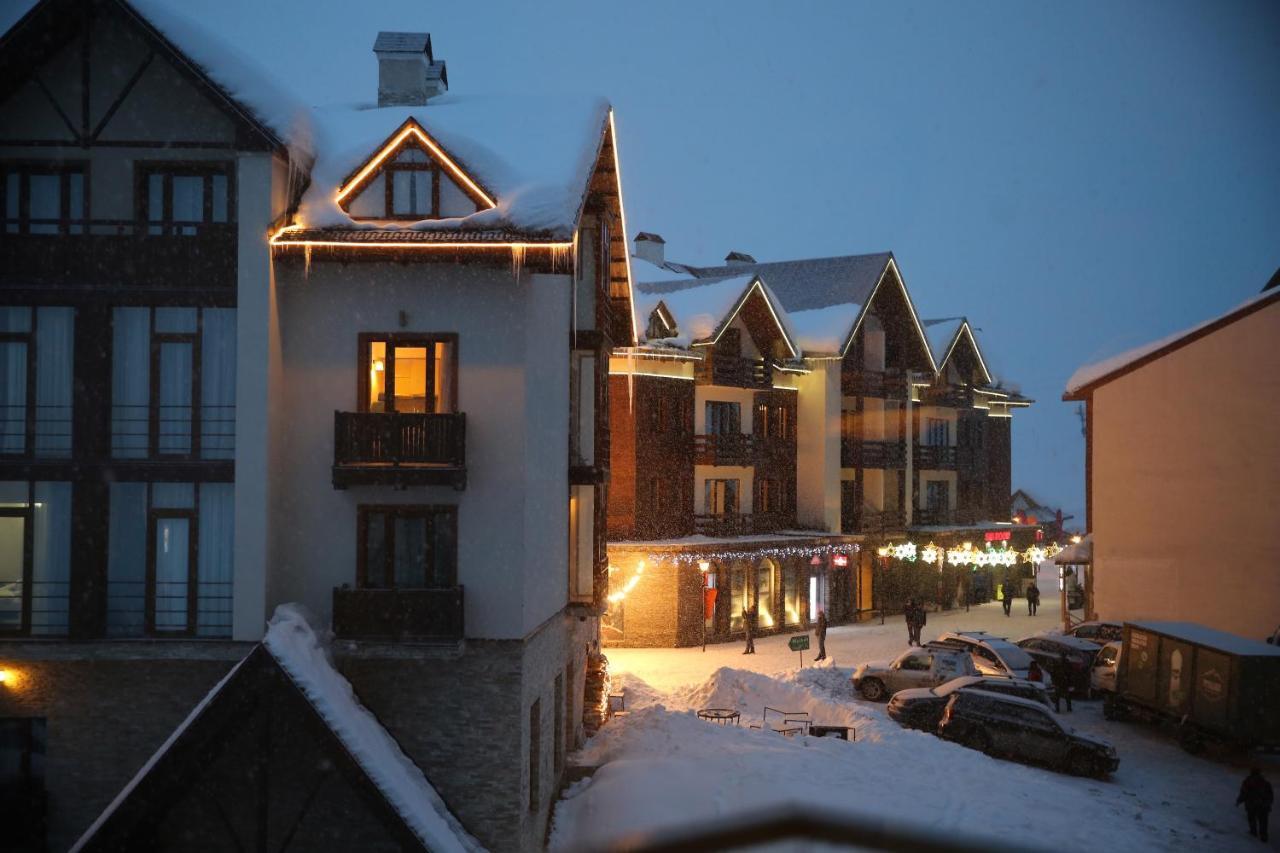 Tedy'S Apartments In New Gudauri Exterior foto